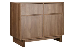 Hnědá dřevěná přebalovací komoda Quax Kyo