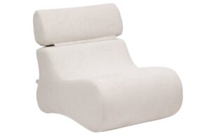 Kave Home Šedobílé čalouněné křeslo Club