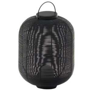 Kave Home Černá zahradní LED lampa z umělého ratanu Saranella 37 cm